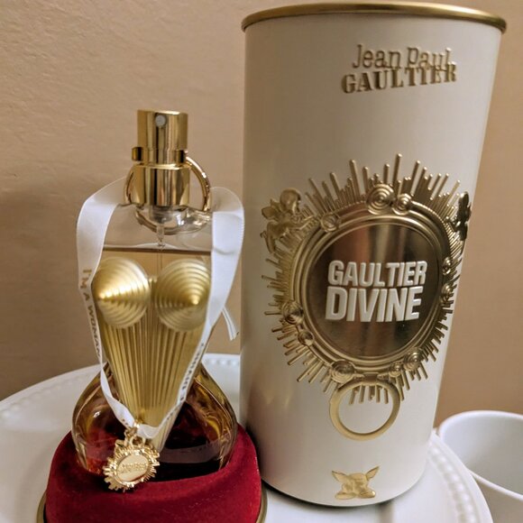 Gaultier Divine Eau de Parfum (NEW - 1.7oz) - Picture 1 of 4